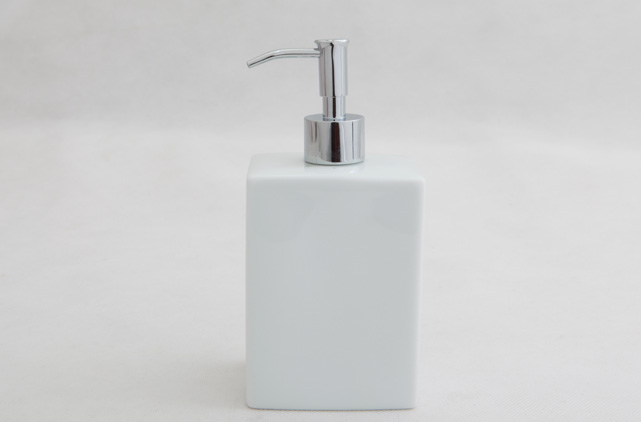 意式长方皂液器-QP1403